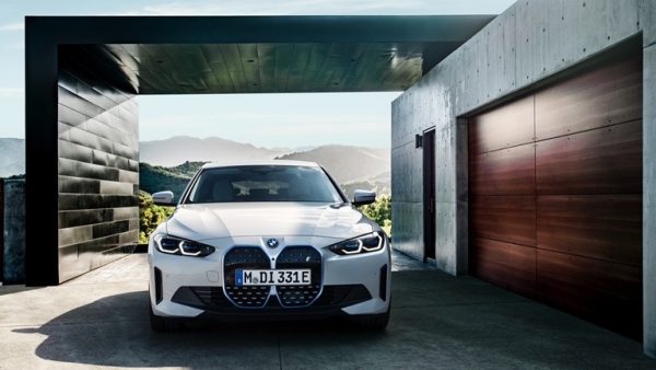 BMW i4