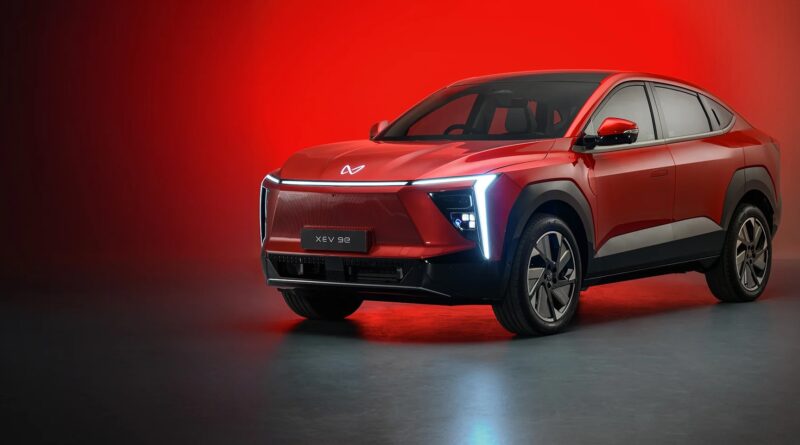 Mahindra’s BE 6e and XEV 9e show the Indian car‑maker is seriously contesting the electric mid‑SUV market
