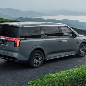 2025-zeekr-009-updated-EV-Evolution 