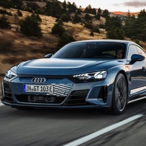 Audi_e-tron_GT_quattro-01-EV 