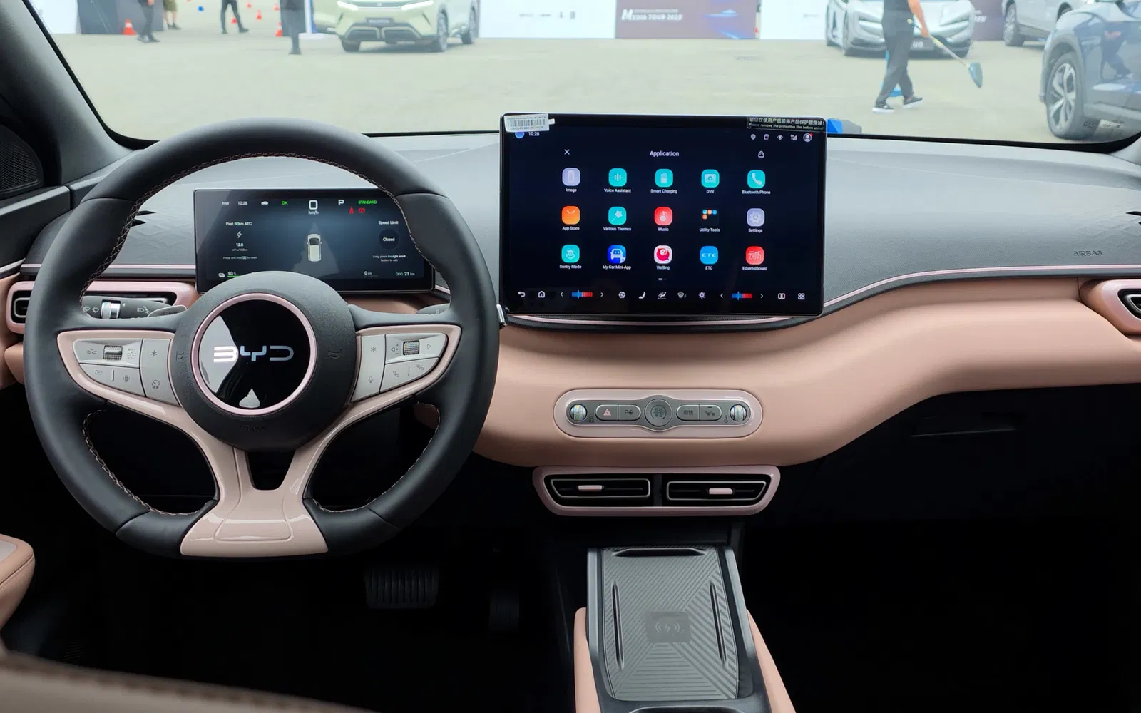 BYD Atto1 – interior