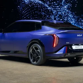 Kia EV4 Sedan – Blue 