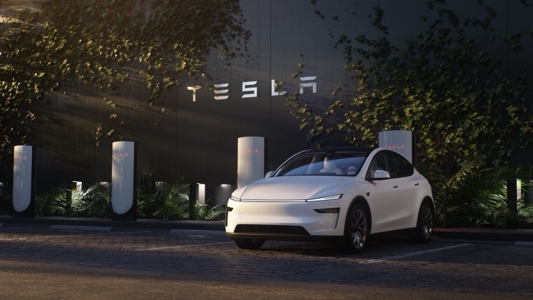 Tesla Rolls Out Five-Year Warranty in Australia: A Global First to Win Back the Bush