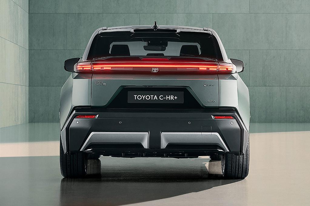 toyota-c-hr-Bev-ev evolution