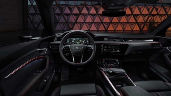 Audi Q8 e-tron