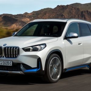 BMW iX1
