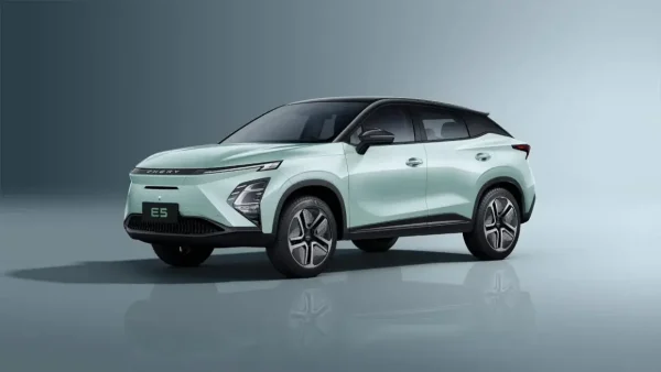 Chery E5