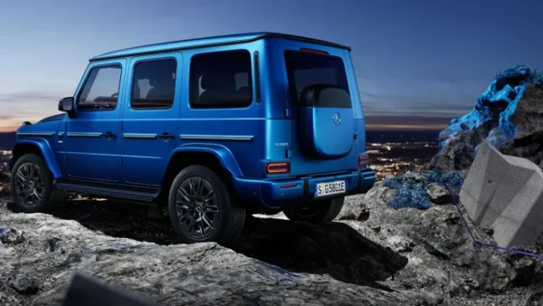 Mercedes-Benz G580 with EQ Technology