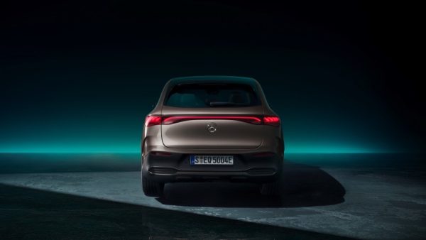Mercedes-Benz EQE SUV