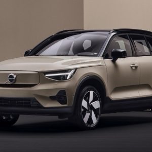 Volvo EX40