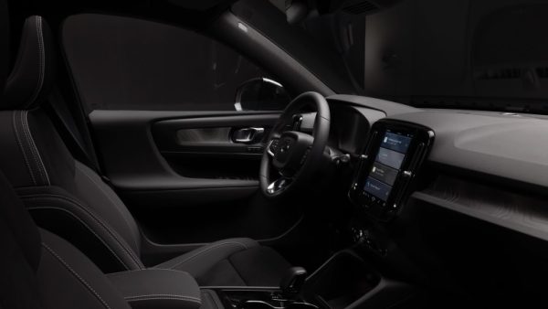 Volvo EX40