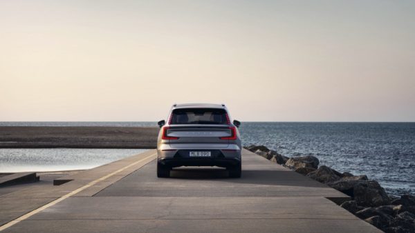 Volvo EX90