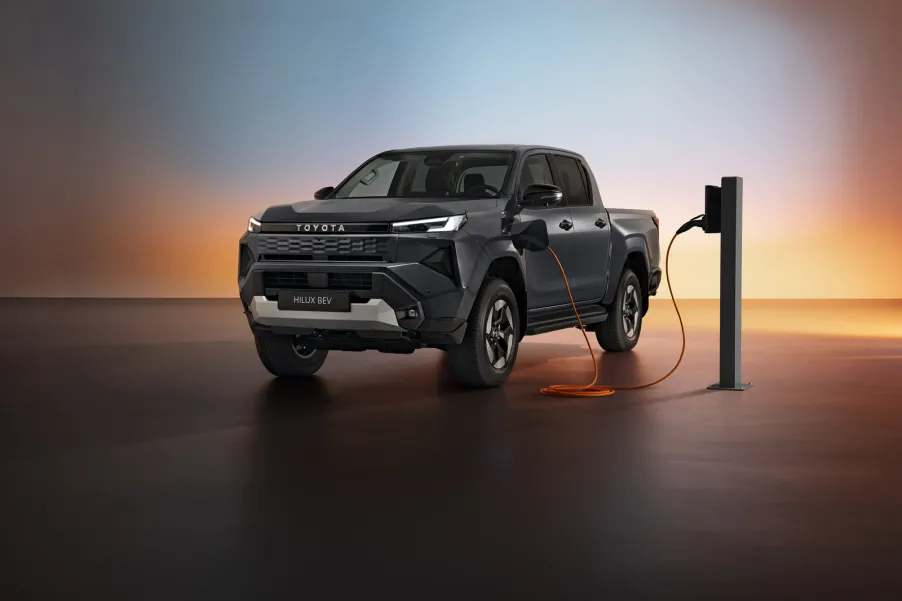 2026-Toyota-Hilux-EV