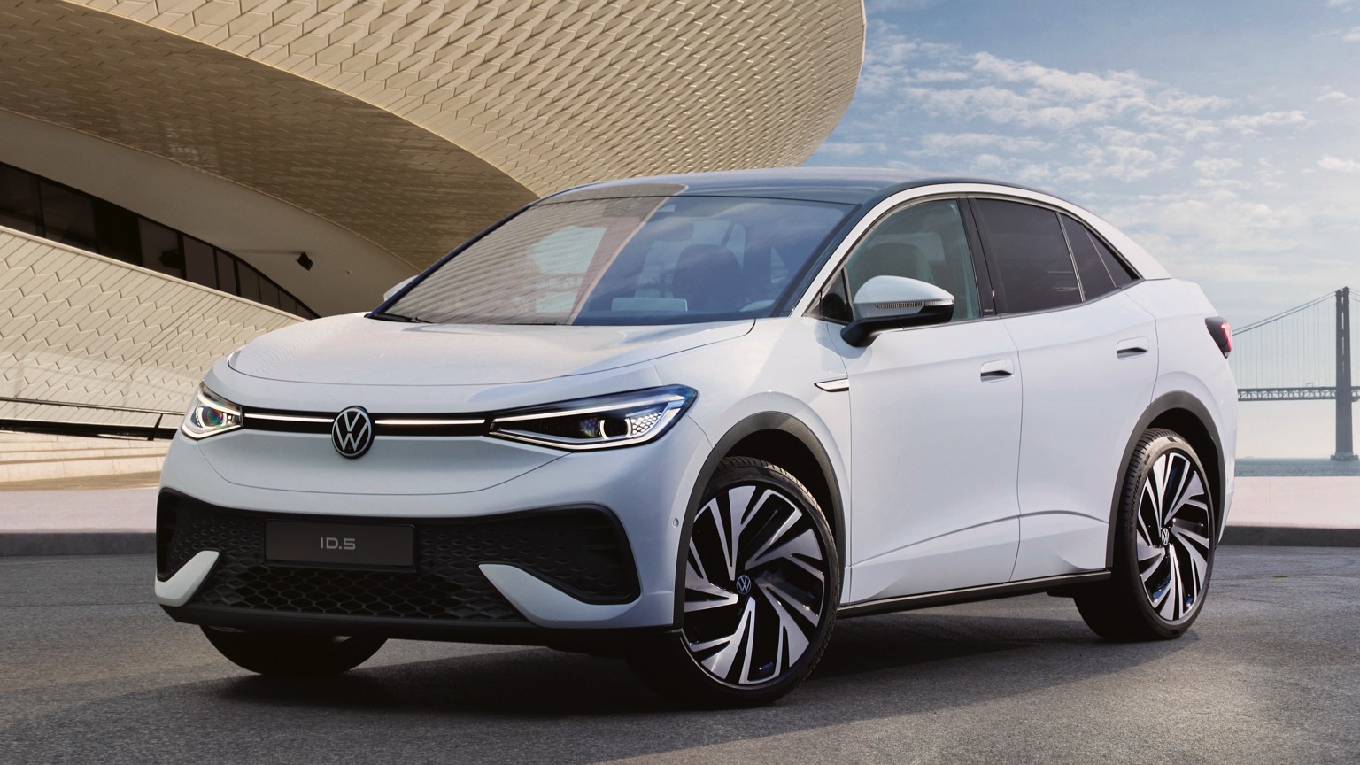 Sleek, Stylish, and Striking South: A Deep Dive into the 2025 Volkswagen ID.5 Pro’s Real-World Aussie Range