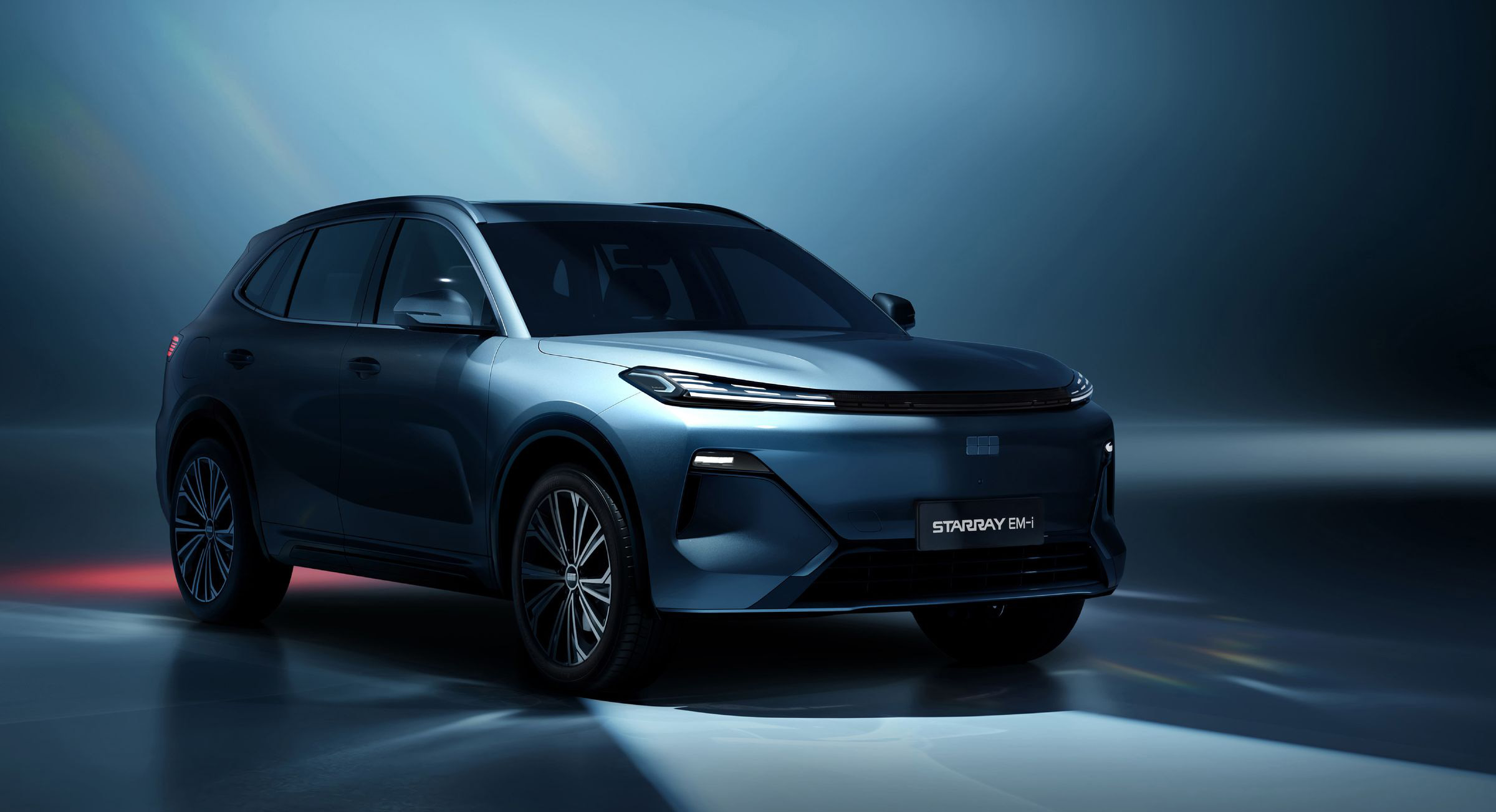 The “Super Hybrid” Bridge — Is the Geely Starray EM-i the Ultimate Transition Strategy?