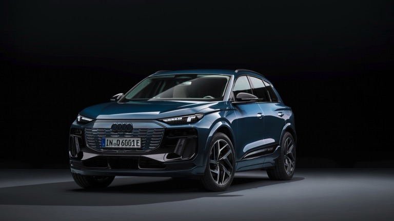 Audi_Q6_etron_2024-19