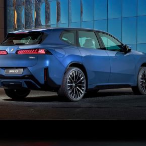 BMW ix3 -EV-rear 