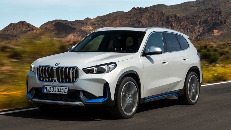 BMW_iX1_2022-01
