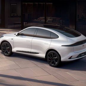 MG-EV-1536×851 