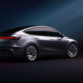 Tesla_Model_Y_EV07 