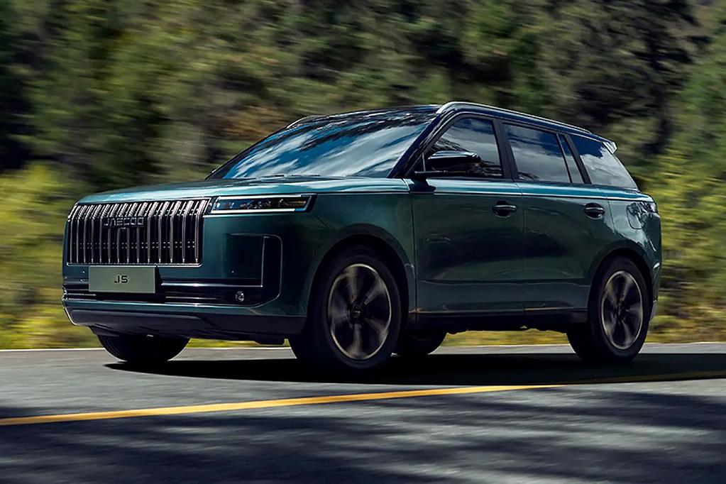 Jaecoo J5 EV Review: The Pet-Friendly Adventurer Starting at $37k