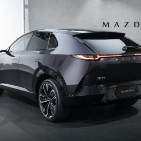 mazda_cx-6e_rear_ev evolution 